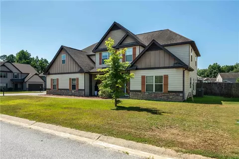 56 New Castle Dr, Phenix City, AL 36870
