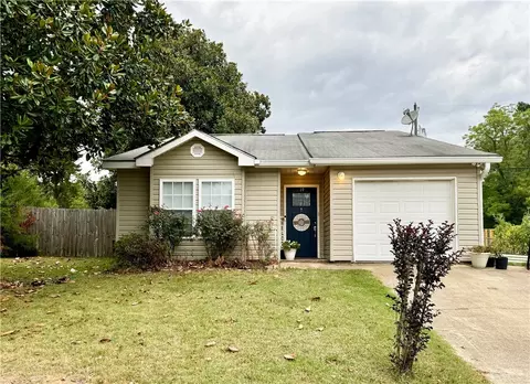 30 Cottage, Notasulga, AL 36866