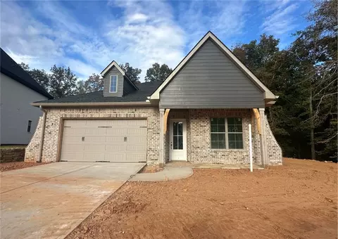 522 Bonny Glen Rd, Auburn, AL 36830