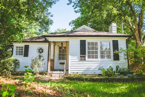 211 Vaughan Ave, Opelika, AL 36801