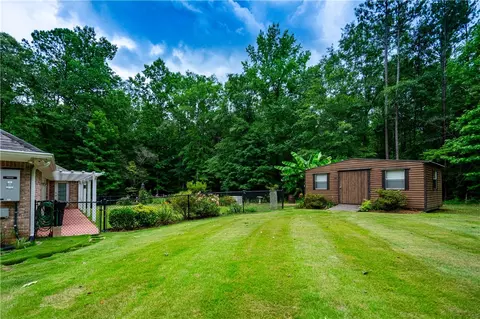Exterior - 1038 Dogwood Rd, Five Points, AL 36855 photo 5 of 6
