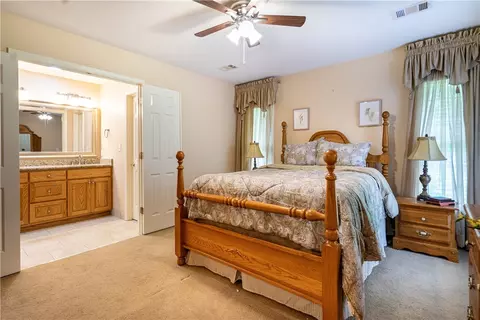 Bedroom - 1038 Dogwood Rd, Five Points, AL 36855 photo 1 of 4