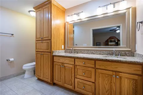 Bath - 1038 Dogwood Rd, Five Points, AL 36855 photo 1 of 3