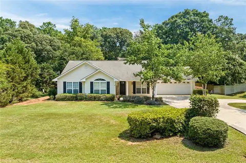 321 Lee Road 369, Valley, AL 36854