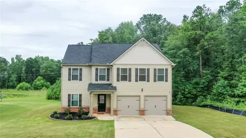 997 Lizlin Dr, Opelika, AL 36801