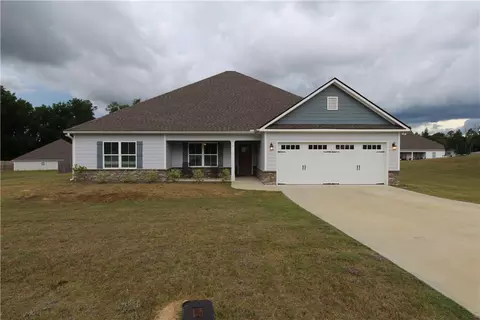 126 Lee Road 2228, Opelika, AL 36804
