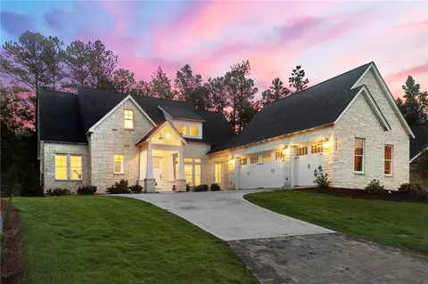 3362 Turkey Hill Cir, Opelika, AL 36801