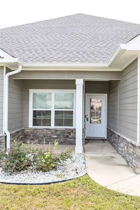 8 Maxwell Dr, Fort Mitchell, AL 36856 photo 3