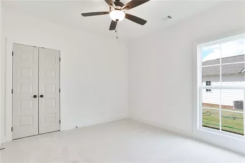1012 Crossing Ct E, Valley, AL 36854 photo 29