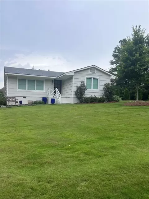 230 S Brookwood Dr, Auburn, AL 36830