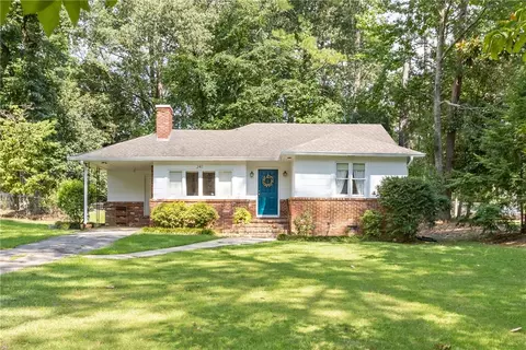 241 S Brookwood Dr, Auburn, AL 36830
