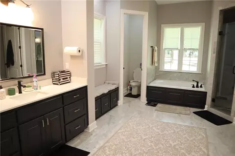 Bath - 118 Shadow Moss Dr, Eufaula, AL 36027 photo 4 of 8