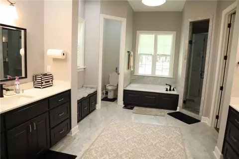 Bath - 118 Shadow Moss Dr, Eufaula, AL 36027 photo 3 of 8