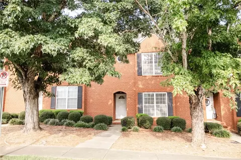 1229 N Dean Rd, Auburn, AL 36830