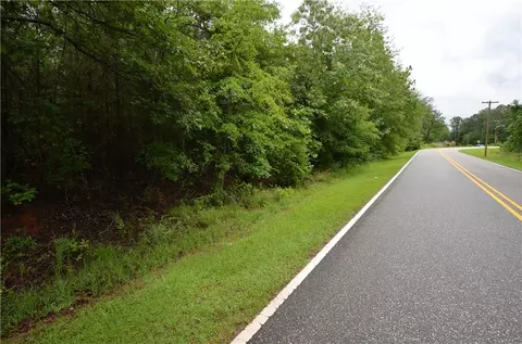 0000 Lake Condy Rd, Opelika, AL 36801