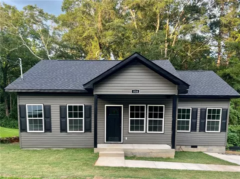510 Martin Luther King Dr, La Fayette, AL 36862