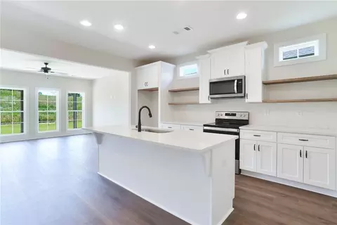 3144 Bottle Way, Auburn, AL 36830