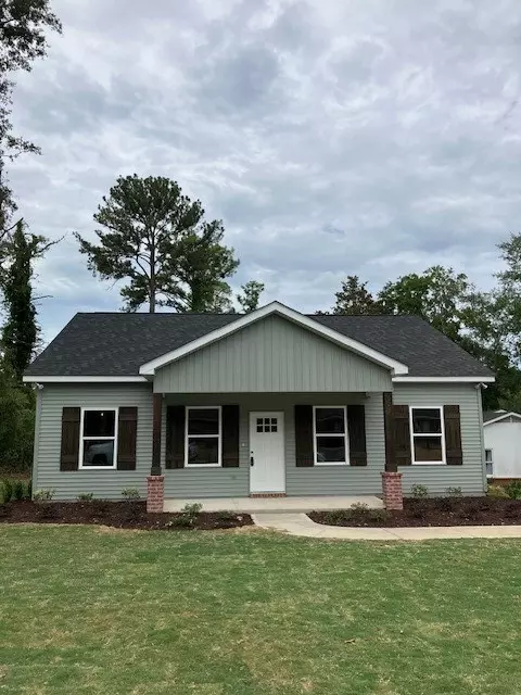 625 Florence Dr, Auburn, AL 36830