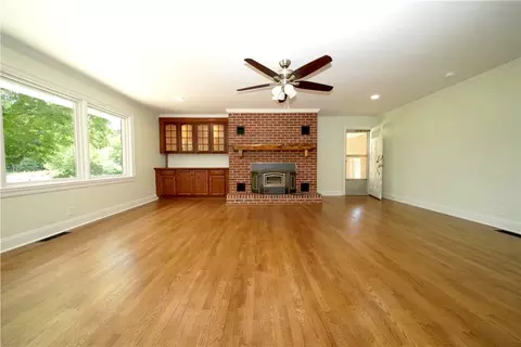 Living - 2294 County Road 283, Five Points, AL 36855 photo 2 of 5