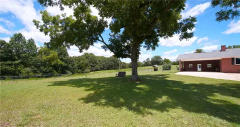 Exterior - 2294 County Road 283, Five Points, AL 36855 photo 3 of 17