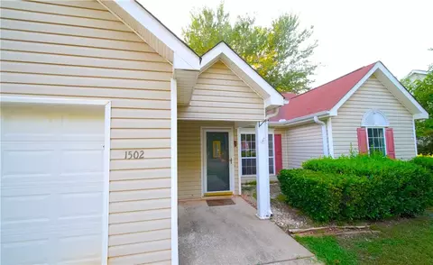 Exterior - 1502 Douglas St, Opelika, AL 36801 photo 7 of 17