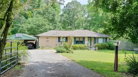 5633 Society Hill Rd, Opelika, AL 36804