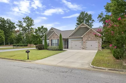 501 Lori Ln, Opelika, AL 36804 photo 2