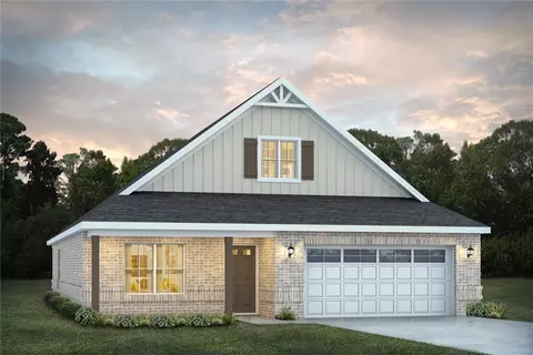 1999 Hidden Lakes Dr, Opelika, AL 36801