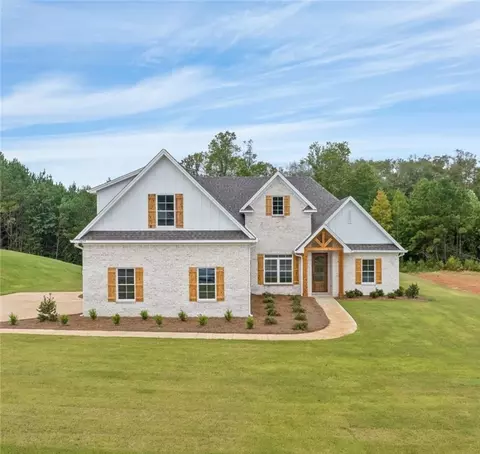 3694 Tiana Way, Opelika, AL 36801