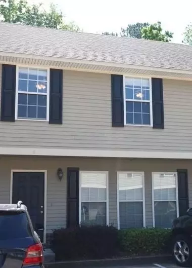 440 Martin Ave #6, Auburn, AL 36830