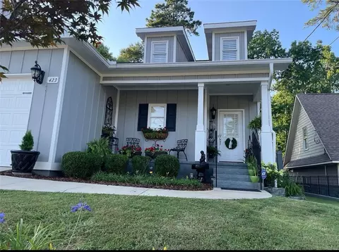 423 Cherry St, Auburn, AL 36830