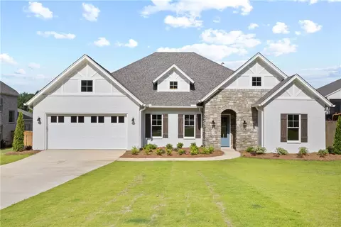 804 Summerlin Cir, Auburn, AL 36830
