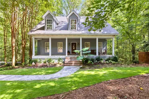 2159 Canary Dr, Auburn, AL 36830