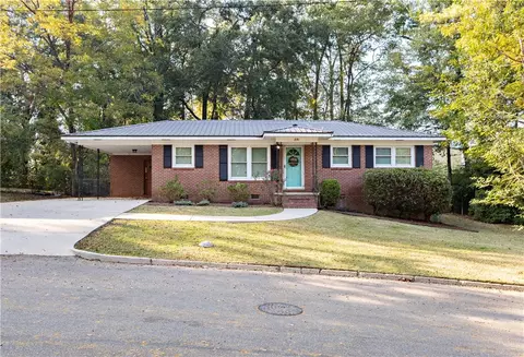651 Florence Dr, Auburn, AL 36830
