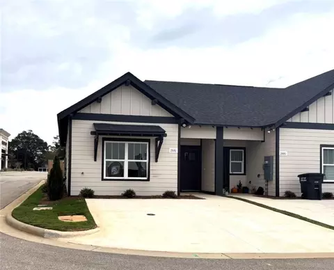 2881 Ridge Crest Ct #1, Opelika, AL 36801