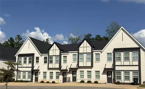 506 Waterpoint Way #15, Opelika, AL 36801