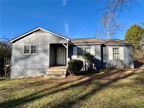 165 Florence Ave, Alexander City, AL 35010