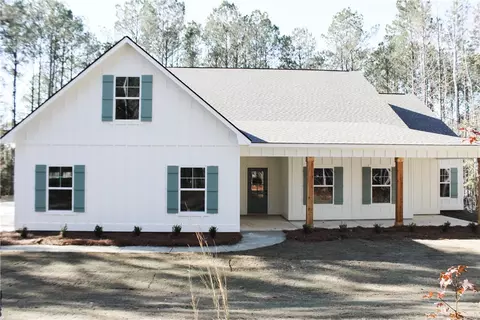 221 Lee Road 355, Valley, AL 36854