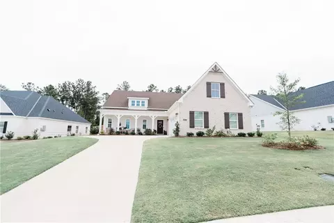 1385 Garrett Ln, Auburn, AL 36830