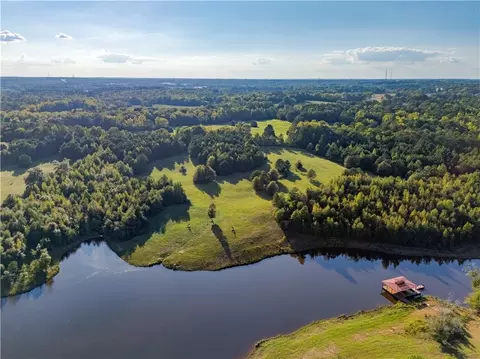 3121 Ridge Rd, Opelika, AL 36804