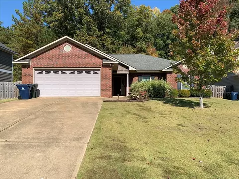 2137 Felicity Ln, Auburn, AL 36830