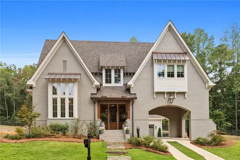 1370 Annalue Ridge Trl, Auburn, AL 36830