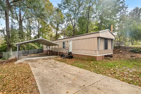 25 Massey Dr, Phenix City, AL 36869