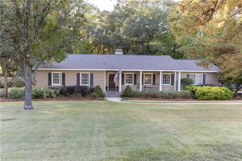 1506 Rocky Brook Rd, Opelika, AL 36801