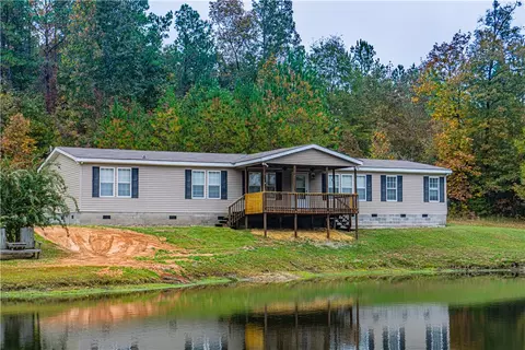 742 Lee Road 2049, Salem, AL 36874