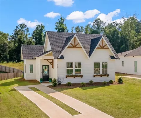 559 Piper Ave, Auburn, AL 36832
