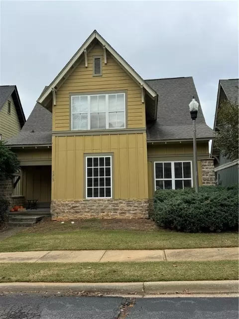 650 Dekalb St #1213, Auburn, AL 36830