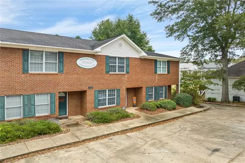 718 N Gay St #B, Auburn, AL 36830