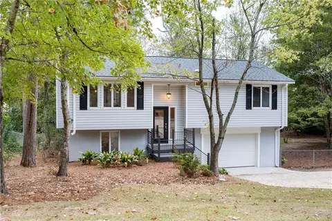 1000 Stage Rd, Auburn, AL 36830
