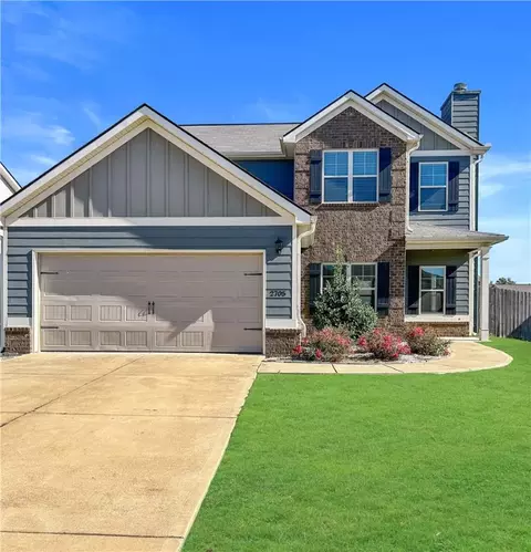 2705 Jackson St, Opelika, AL 36804